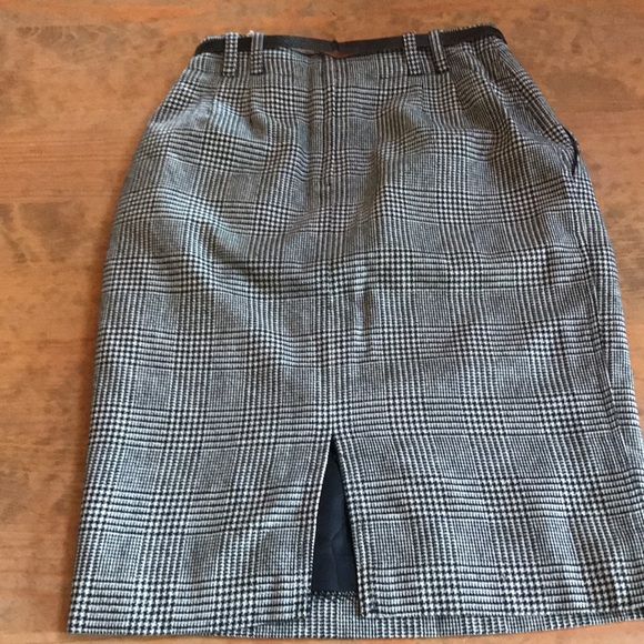 Peabody House Short double breasted blazer an Pencil skirt with belt size 9/10. - Picture 11 of 14